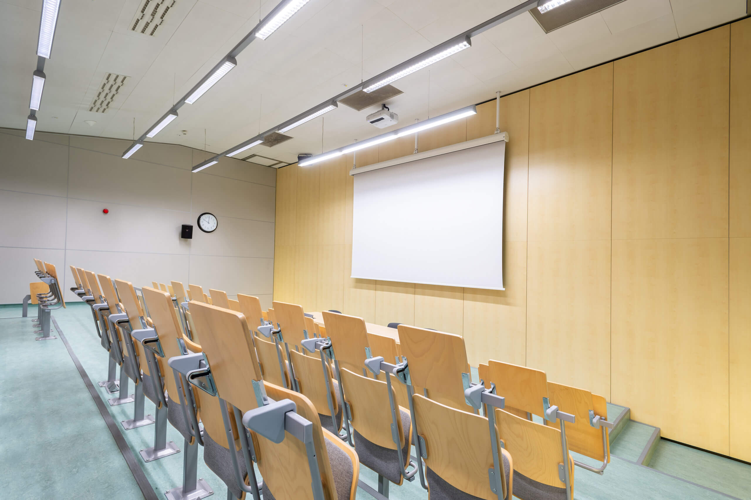 Aula B - Centrum Nauk Biologiczno-Chemicznych UW